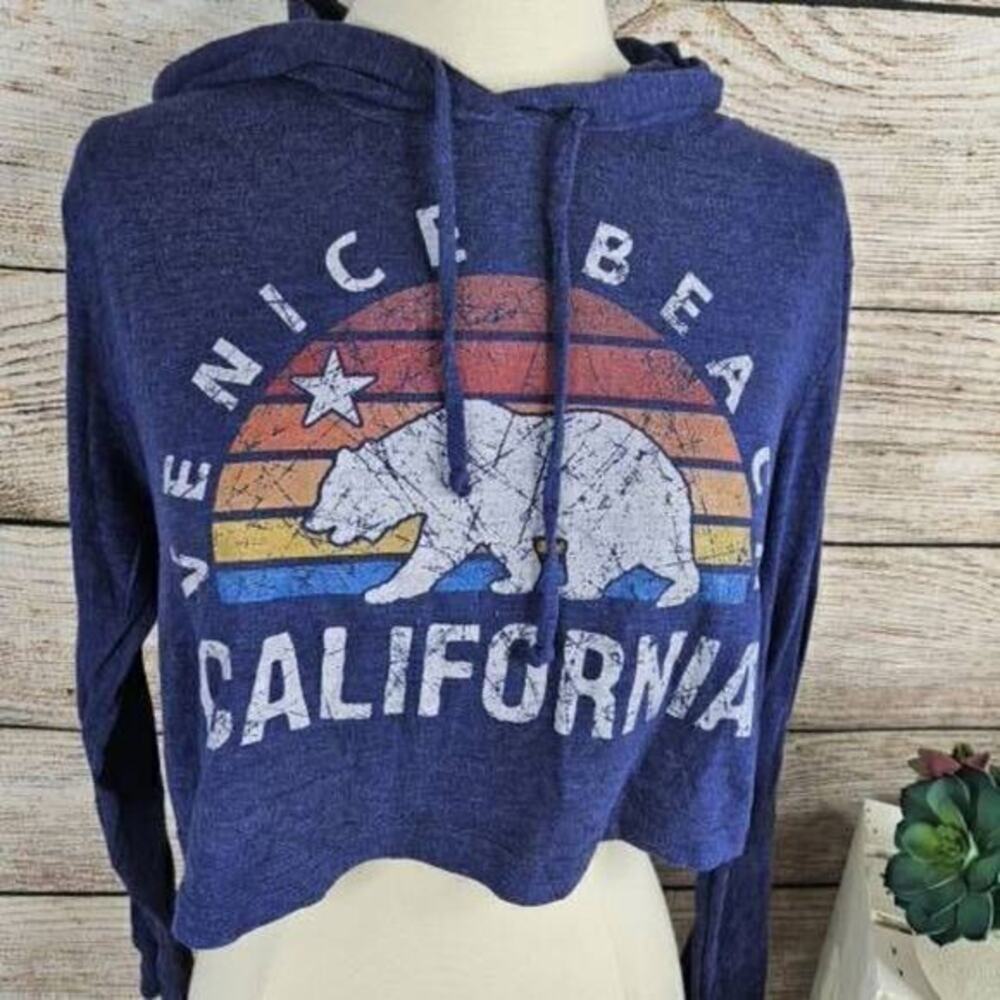 American‎ Apparel Venice Beach California Cropped Navy Hoodie Size Small - Picture 2 of 6